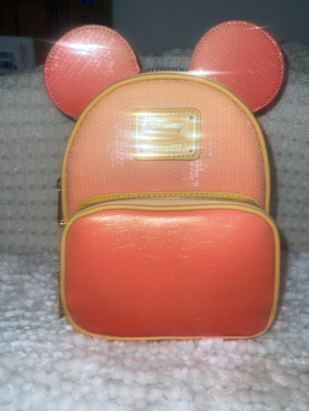 NWT Disney Loungefly Mickey Mouse Glitter Sequin Mini Backpack & Crossbody Bag - Picture 6 of 9